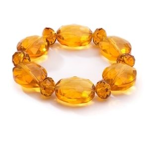 Crystal stretch bracelet.